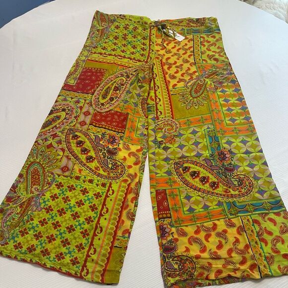 NWT RAJ Hippie Boho Chic Paisley Pants Size Medium New - Picture 1 of 7